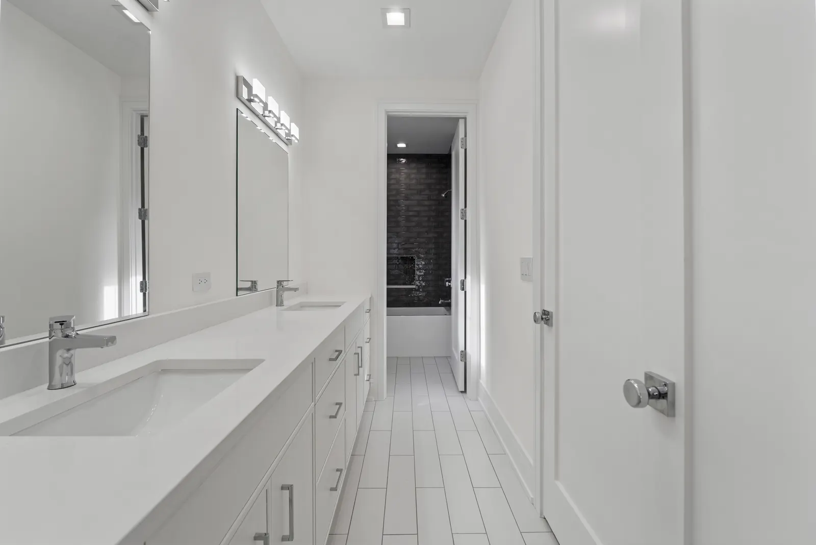 264 Churchill St. — Primary bath